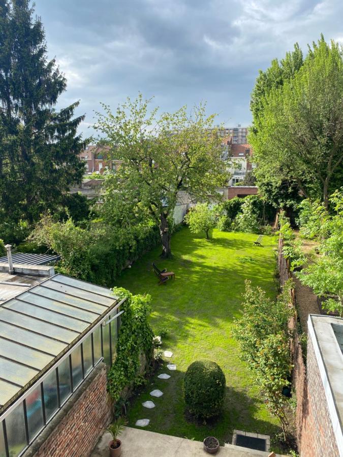 Villa La Chambre Jaune Maison Avec Grande Terrasse Et Garage Prive Lille Exterior foto