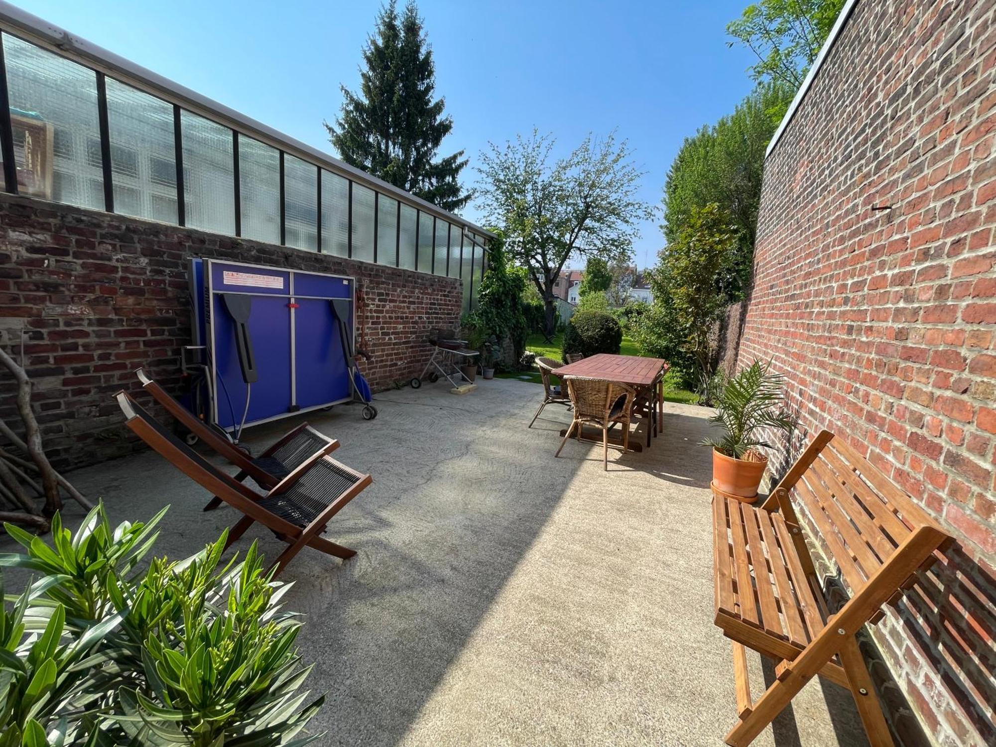Villa La Chambre Jaune Maison Avec Grande Terrasse Et Garage Prive Lille Exterior foto